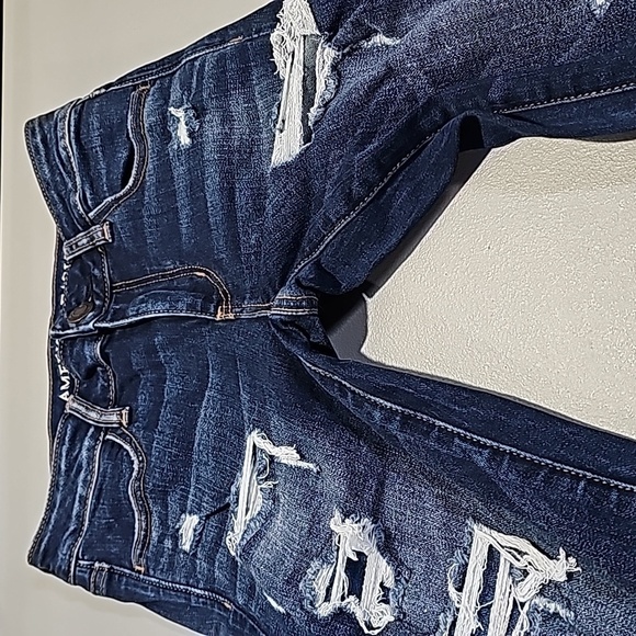 American Eagle dark wash distressed style super stretch cropped jeggings - Picture 5 of 8